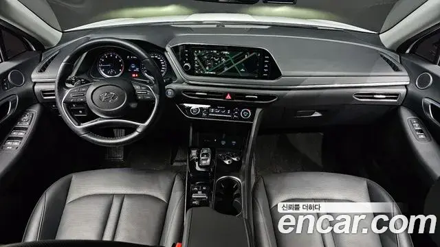 Hyundai Sonata Hybrid 2019 — Photo 11/20