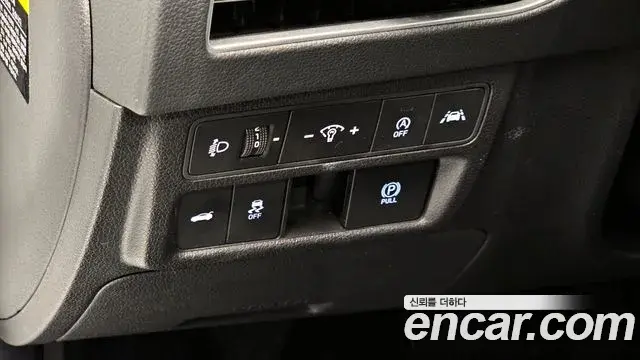 Hyundai Sonata Hybrid 2019 — Photo 1/20