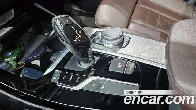 BMW X3 2018 — ფოტო 18/20