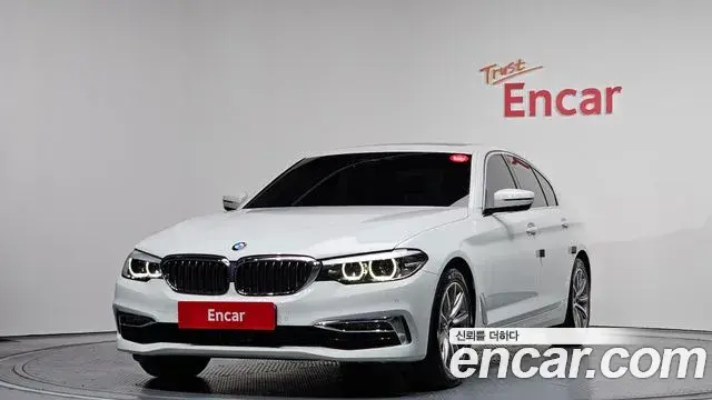 BMW 5 Series 2019 — Фото 1/20