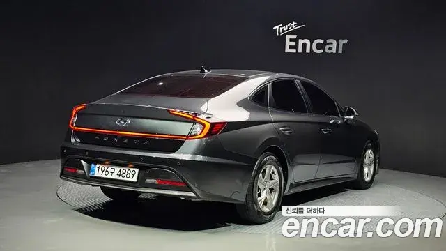 Hyundai Sonata Hybrid 2020 — Photo 5/20