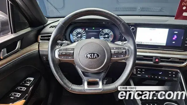 Kia K5 2021 — Photo 11/20