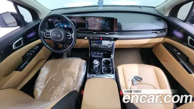 Kia Carnival 2021 — Фото 10/13