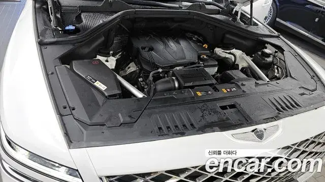 Genesis GV80 2020 — ფოტო 17/20
