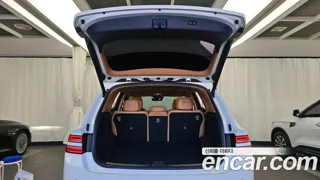 Genesis GV80 2020 — ფოტო 16/20