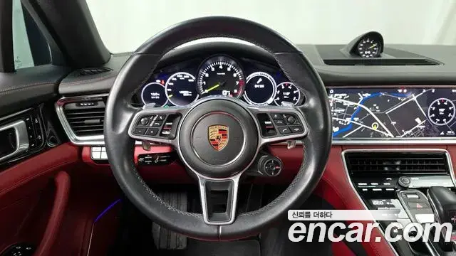 Porsche Panamera 2020 — Şəkil 12/20
