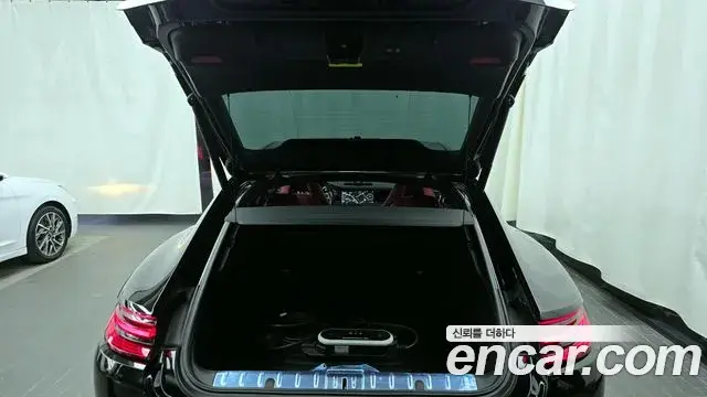 Porsche Panamera 2020 — Şəkil 20/20