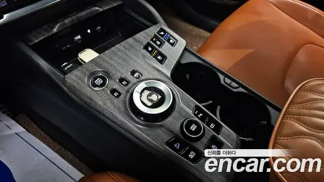 Kia Sportage 2021 — Photo 1/20