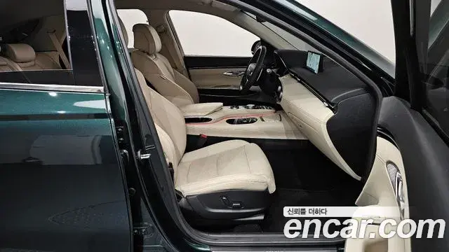 Genesis GV70 2022 — Photo 4/20