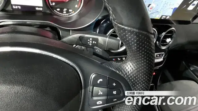 Mercedes-Benz GLC-Class 2019 — Şəkil 14/20
