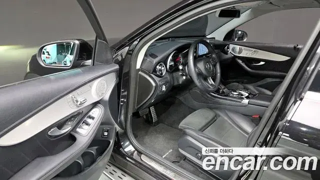 Mercedes-Benz GLC-Class 2019 — Şəkil 2/20