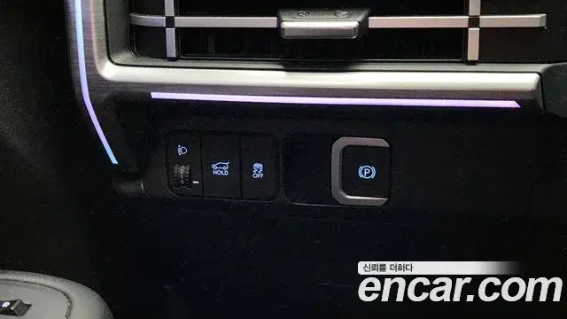 Hyundai Santa Fe 2023 — Photo 8/20