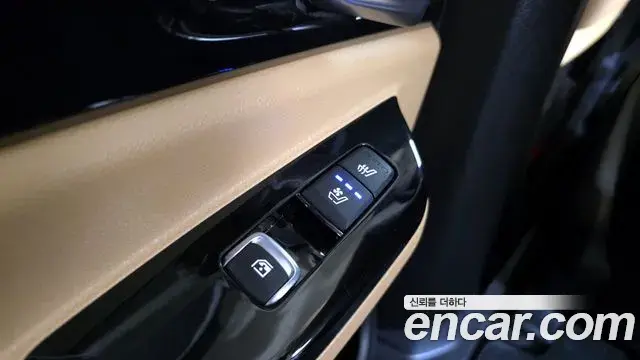 Kia Carnival 2022 — Photo 11/20