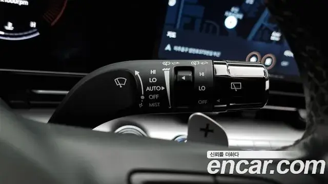 Hyundai Kona Hybrid 2023 — ფოტო 14/20
