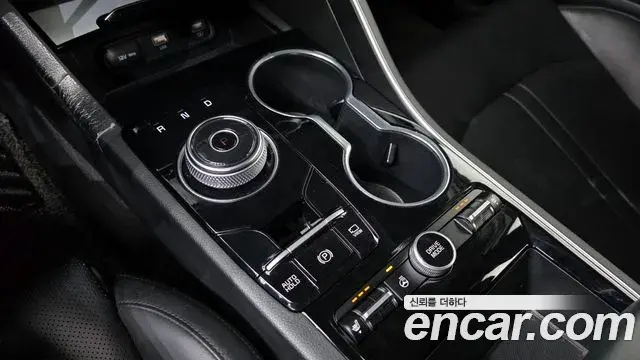 Kia K5 2023 — Şəkil 9/20