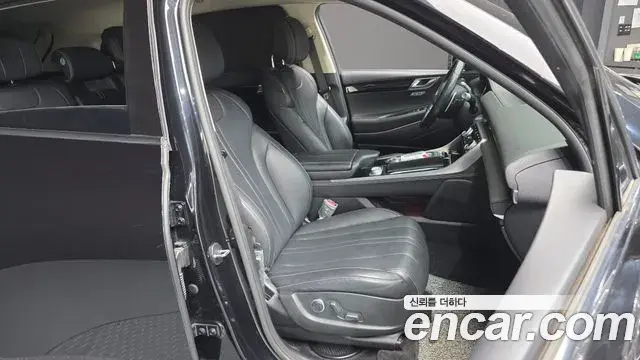 Genesis GV80 2022 — Photo 2/20