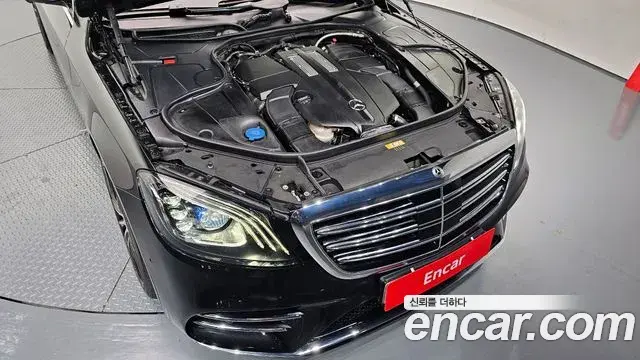 Mercedes-Benz S-Class 2018 — Şəkil 17/20