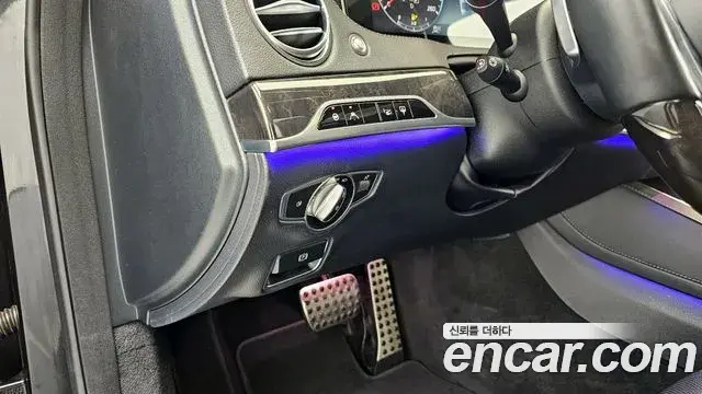 Mercedes-Benz S-Class 2018 — Şəkil 19/20