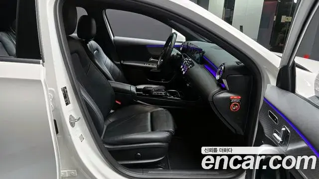 Mercedes-Benz A-Class 2022 — ფოტო 6/20