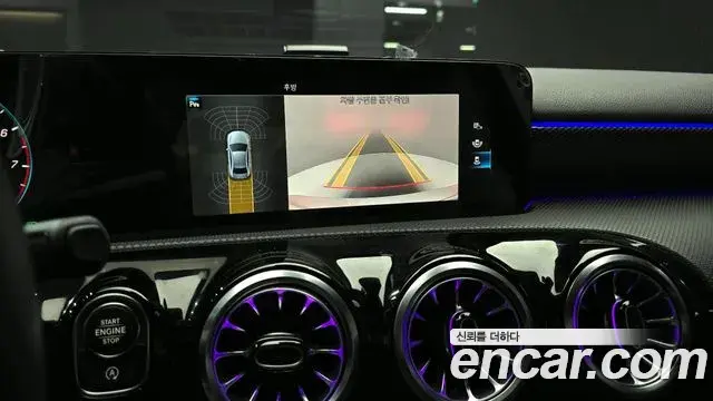 Mercedes-Benz A-Class 2022 — ფოტო 11/20