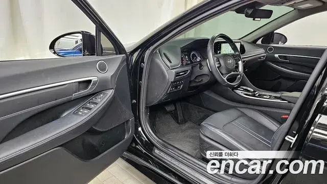 Hyundai Sonata Hybrid 2021 — Şəkil 11/20