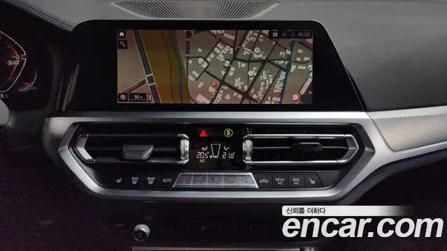 BMW 3 Series 2022 — Photo 7/20