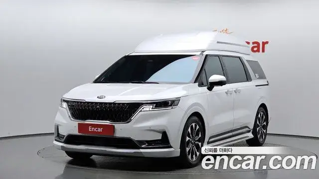 Kia Carnival 2021 — ფოტო 4/20
