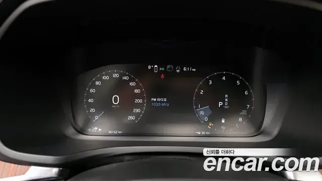 Volvo V60 Cross Country 2022 — ფოტო 3/20
