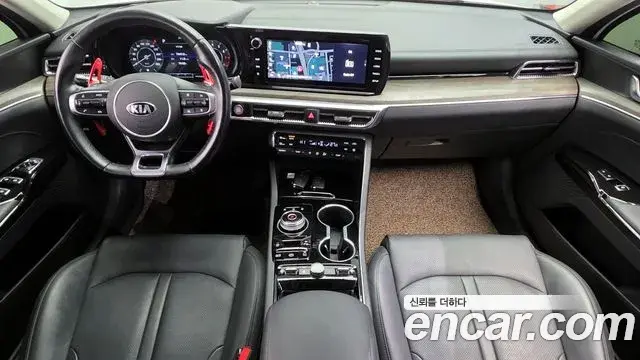 Kia K5 2020 — Şəkil 18/20