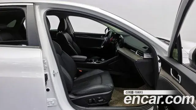 Kia K5 2020 — Şəkil 15/20