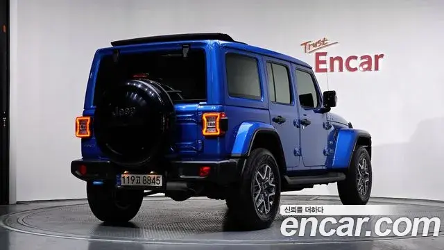 Jeep Wrangler 2022 — Фото 2/20