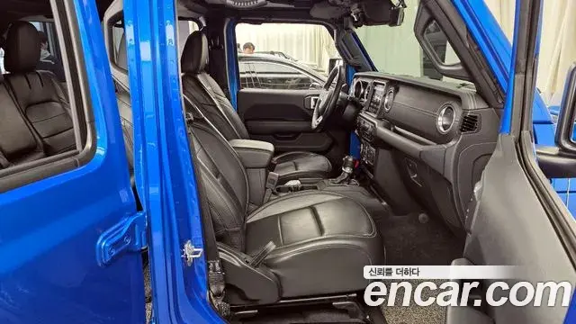 Jeep Wrangler 2022 — Фото 11/20