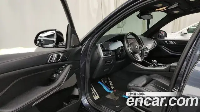 BMW X5 2020 — Photo 16/20