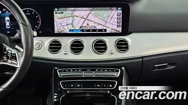 Mercedes-Benz E-Class 2020 — ფოტო 12/20