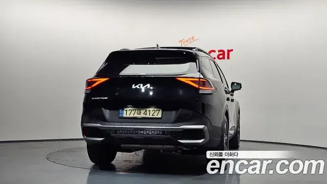 Kia Sportage 2021 — Şəkil 4/21