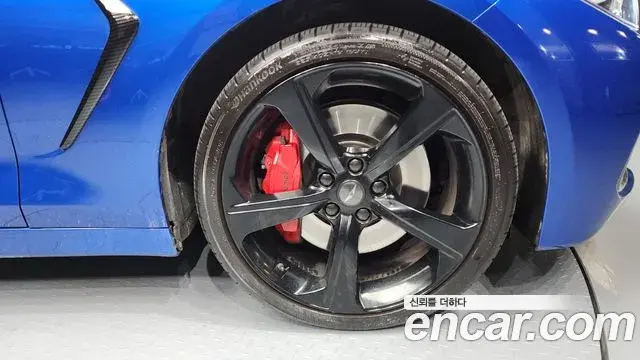 Genesis G70 2018 — Şəkil 13/20