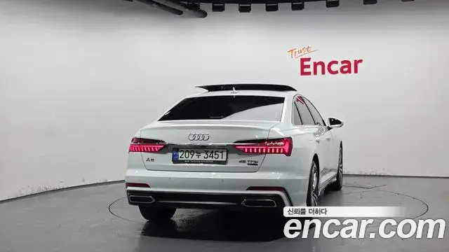 Audi A6 2021 — Şəkil 10/20