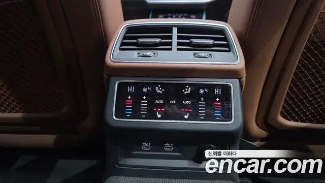 Audi A6 2021 — Şəkil 12/20