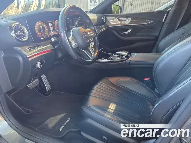 Mercedes-Benz CLS-Class 2020 — Photo 19/20