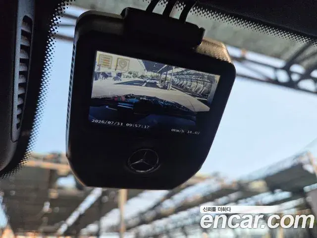 Mercedes-Benz CLS-Class 2020 — Photo 7/20