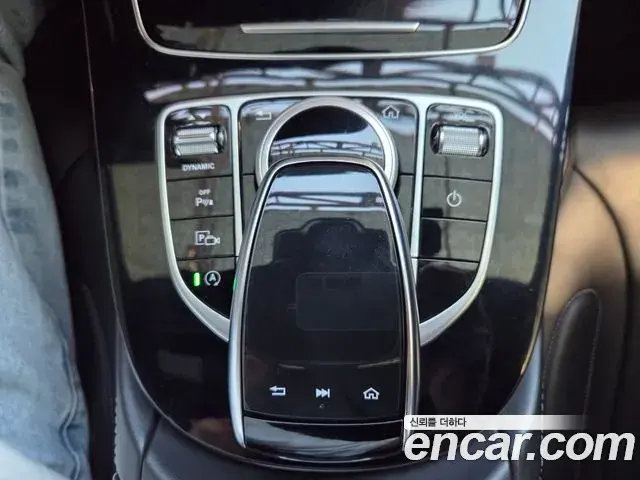 Mercedes-Benz CLS-Class 2020 — Photo 4/20