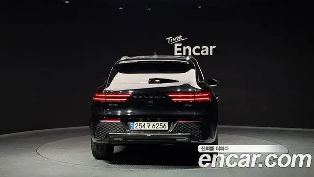 Genesis GV70 2021 — Şəkil 4/20