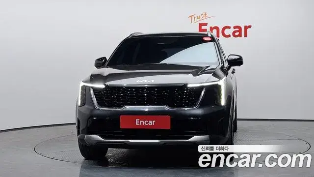 Kia Sorento 2024 — Фото 3/20