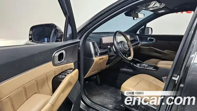 Kia Sorento 2024 — Фото 11/20