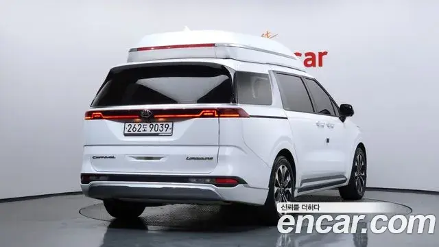 Kia Carnival 2021 — Photo 2/20
