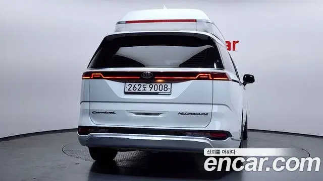 Kia Carnival 2021 — Photo 4/20