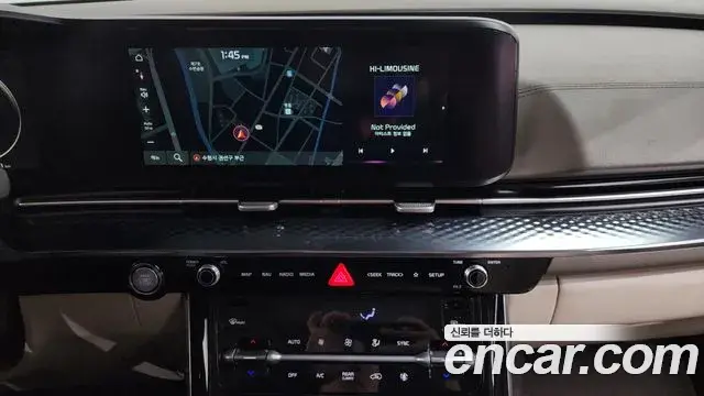 Kia Carnival 2021 — Photo 15/20