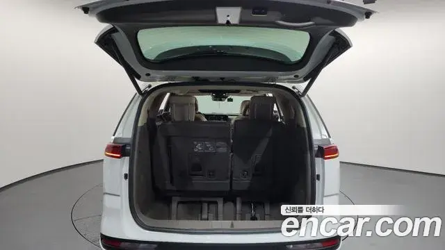 Kia Carnival 2021 — Photo 20/20