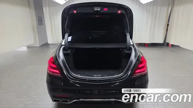 Mercedes-Benz S-Class 2020 — ფოტო 1/20