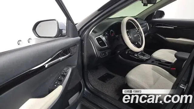 Kia Seltos 2021 — Şəkil 12/20